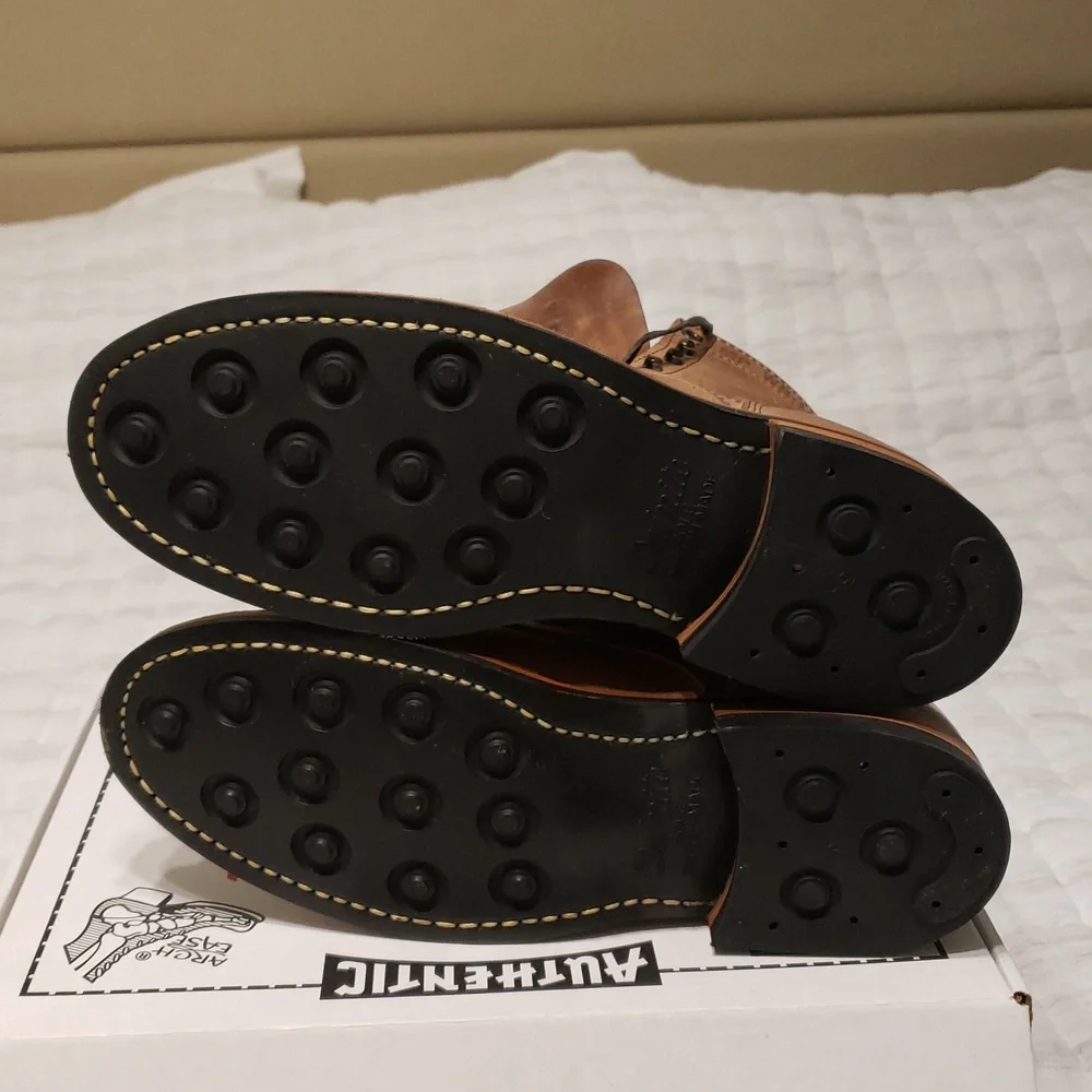 New In Box Brown Mens 8.5D White's Boots - Picture 9 of 12